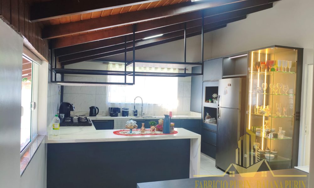 0b54a0bb-168d-4967-a347-acbf55efd9e5