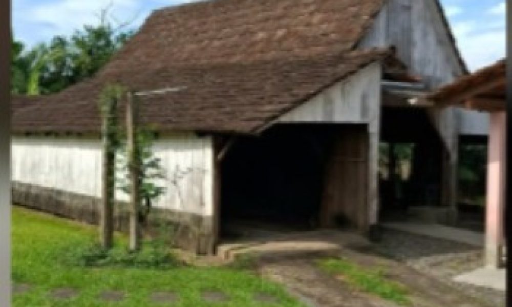 aa672760-15e0-4834-8b88-a28100dd34e2