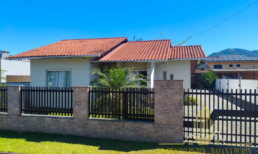 afb31b85-b371-4d41-af2d-3ccb31777520